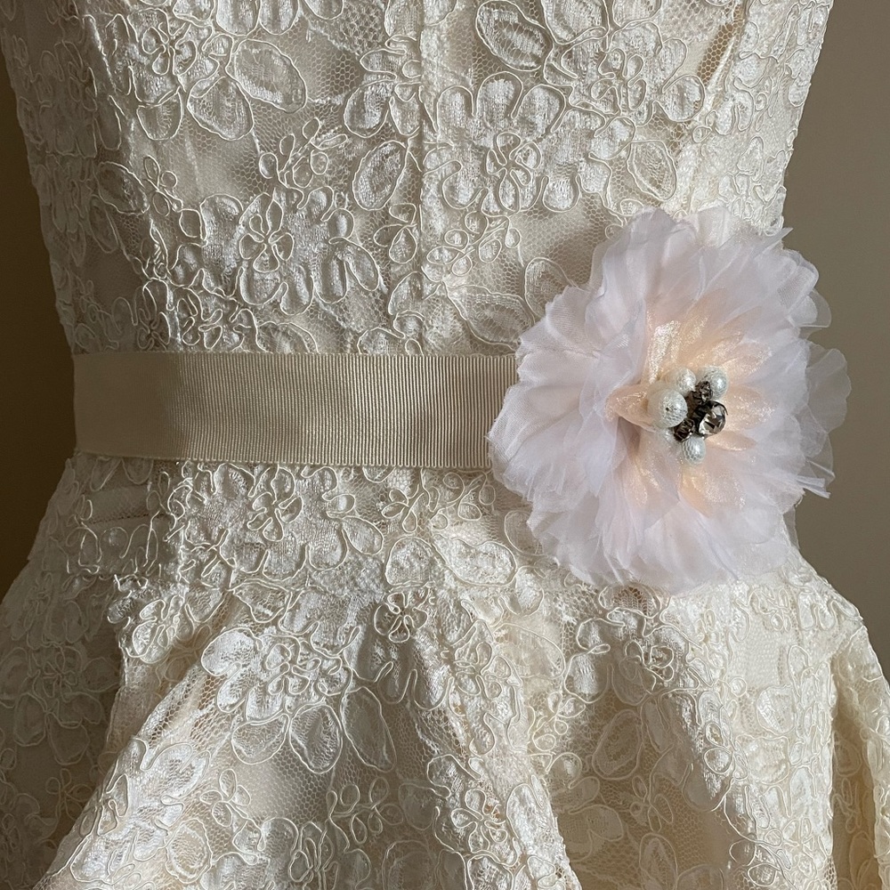 Flower & Rhinestone on Grosgrain Ribbon Ivory Bridal Sash Wedding Belt